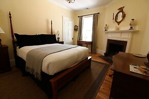 Windsor Mansion Inn