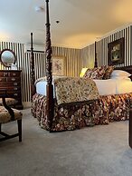 The Inn at Ormsby Hill