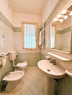 Airone Bianco Residence Village