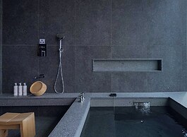 GRAND HILAI SUN MOON LAKE