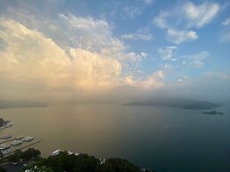 GRAND HILAI SUN MOON LAKE