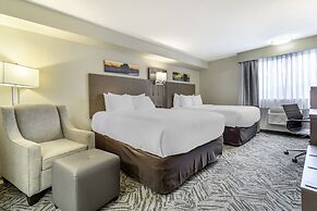 Comfort Inn & Suites Pacific - Auburn