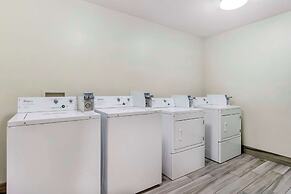 Comfort Inn & Suites Pacific - Auburn