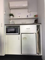 Nicholas Royal Motel