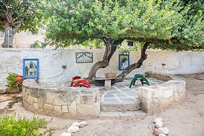 Vagia Traditional Hotel