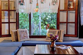 Vagia Traditional Hotel