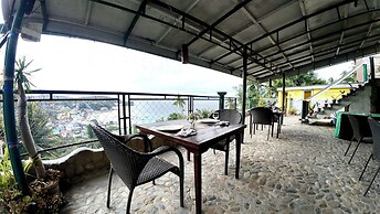 Dream Hill Condos & Spa