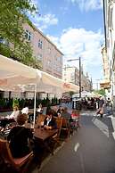 Moon Hostel Warszawa