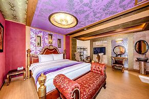 PalmValley Pool Villa Resort