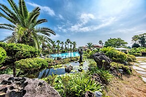 PalmValley Pool Villa Resort