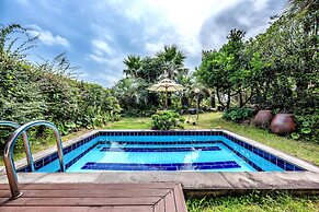 PalmValley Pool Villa Resort