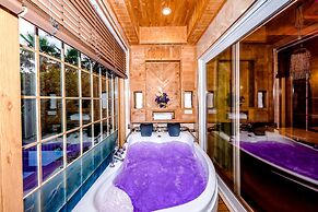 PalmValley Pool Villa Resort