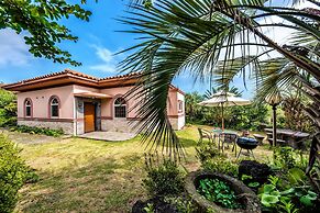 PalmValley Pool Villa Resort