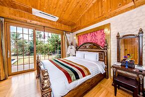 PalmValley Pool Villa Resort