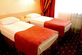 Amaks City Hotel