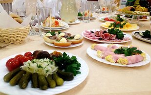 Amaks City Hotel