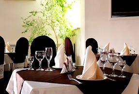 Amaks City Hotel