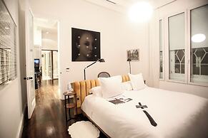 Hotel B