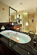 Crowne Plaza Chengdu West by IHG