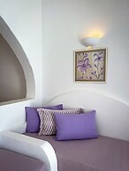 Aspalathras White Hotel