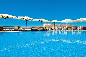 Aspalathras White Hotel