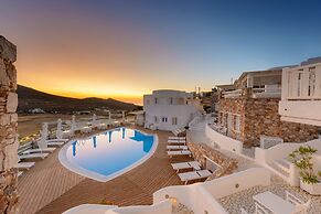 Aspalathras White Hotel