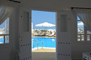 Aspalathras White Hotel