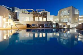 Aspalathras White Hotel