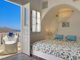 Aspalathras White Hotel