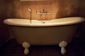 1669 Bed & Breakfast