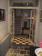 1669 Bed & Breakfast