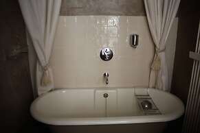 1669 Bed & Breakfast