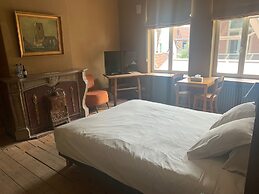 1669 Bed & Breakfast