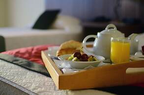 Huinid Pioneros Hotel