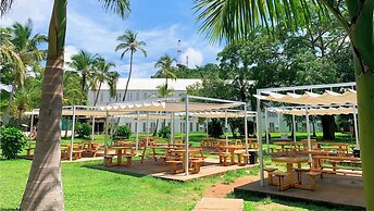 Hotel On Vacation Blue Cove