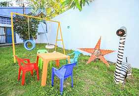 Hotel On Vacation Blue Reef