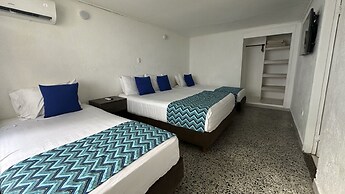 Hotel On Vacation Blue Reef