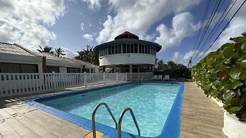 Hotel On Vacation Blue Reef