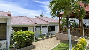 Hotel On Vacation Blue Reef