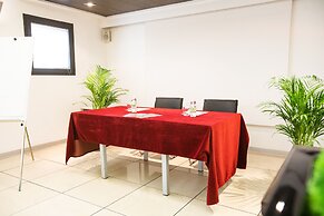 Matrix Hotel & Residence