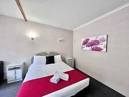 The Grampians Motel & The Views Restaurant