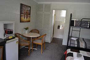 The Grampians Motel & The Views Restaurant