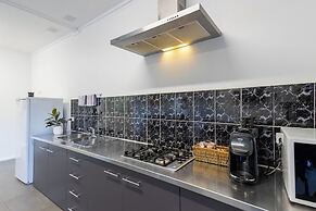 The Grampians Motel & The Views Restaurant