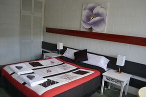 The Grampians Motel & The Views Restaurant