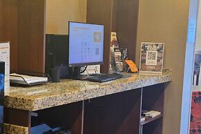 Comfort Suites Fargo Medical Center