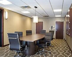 Comfort Suites Fargo Medical Center