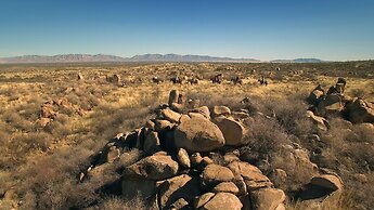 Tombstone Monument Guest Ranch