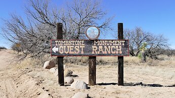 Tombstone Monument Guest Ranch