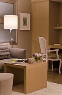 Alasia Hotel