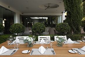 Alasia Hotel